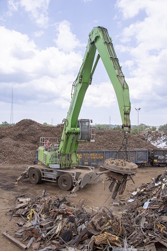 on SENNEBOGEN scrap handlers