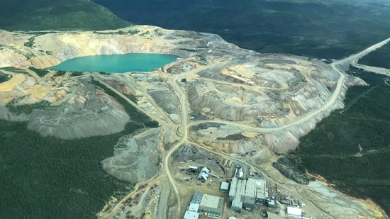 Safety charges stayed against Faro mine construction company