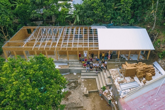 Earthquake-resistant school