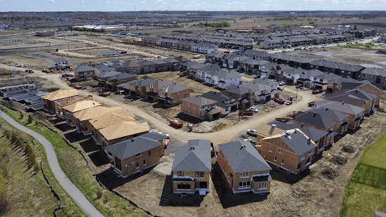 Ontario housing construction