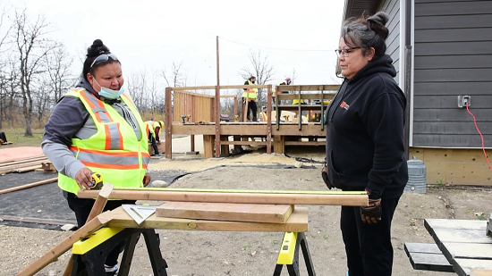 Manitoba construction - women