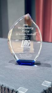 Weyenberg Prize presented to Logistic Recycling for business excellence.