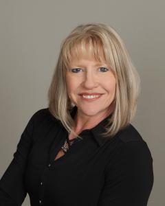 Head and shoulder photo of Planet Home Lending Branch Manager Marjory Johnson